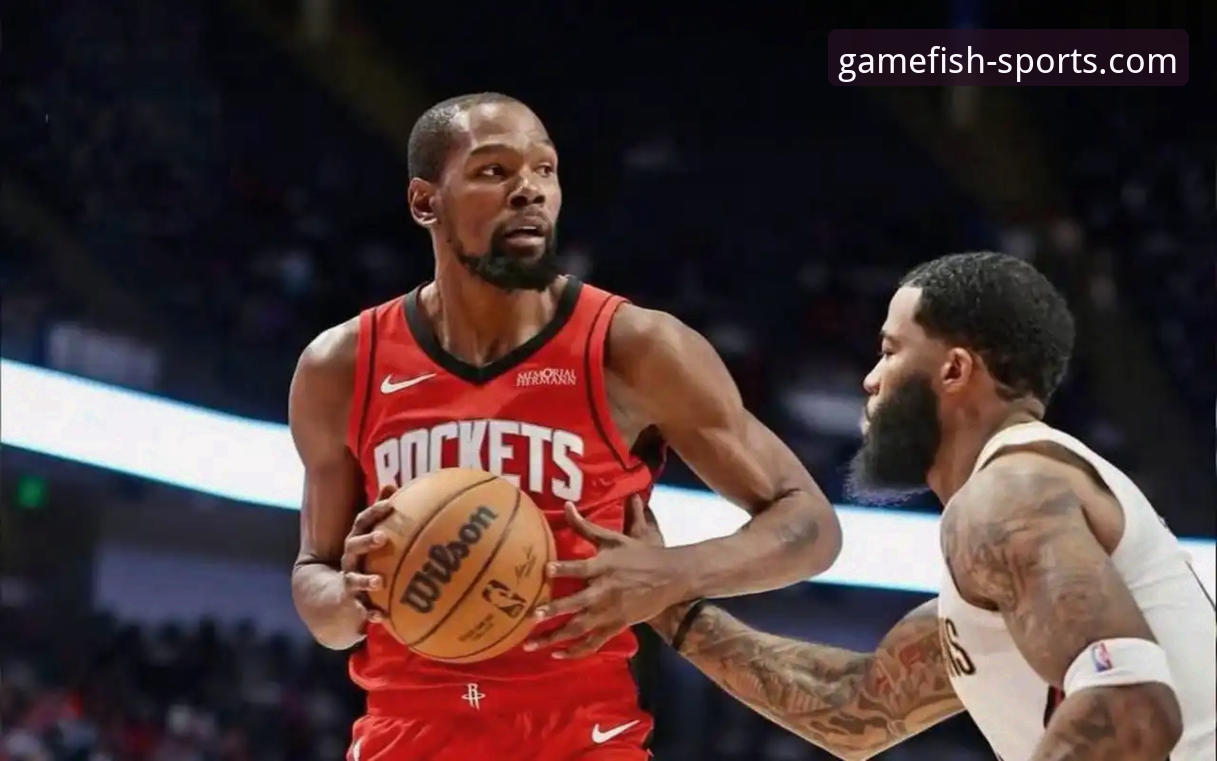 火箭主场大胜尼克斯：一场关于阵容深度与战术执行的全面解析